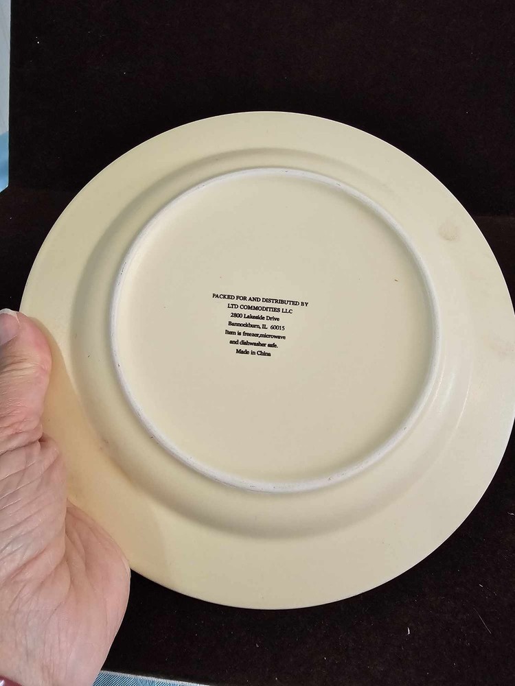 4 Barn Star Salad Plate Ltd Commodities 8 3/4"