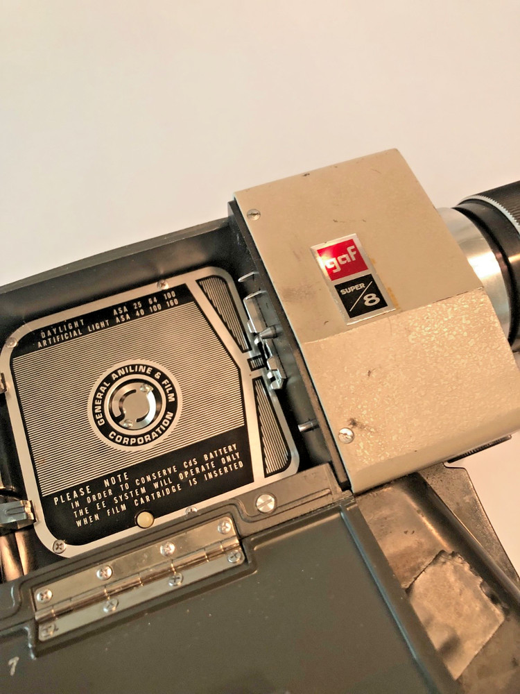 Vintage GAF Anscomatic Super 8 Movie Camera - Untested
