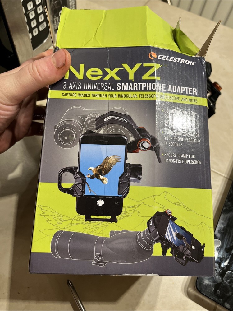 Celestron NexYZ 3 Axis Universal Smartphone Adapter
