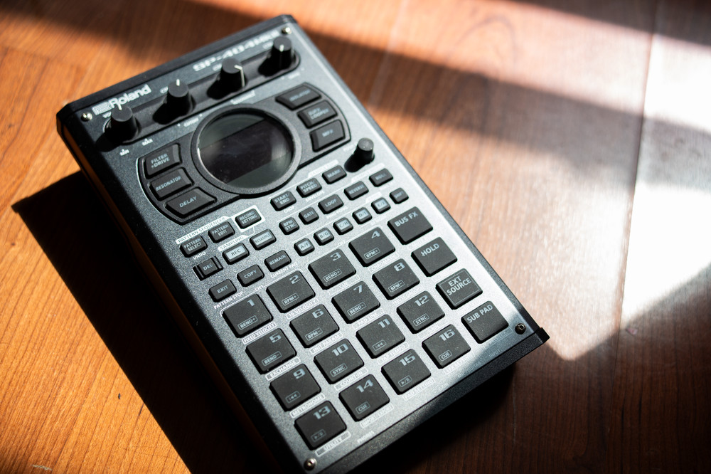 Roland SP-404MKII Mk 2 Slightly Used