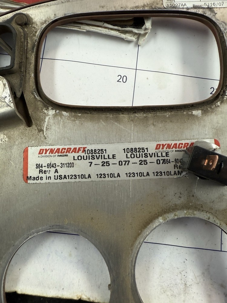 PETERBILT INSTRUMENT PANEL S64 6043 311200