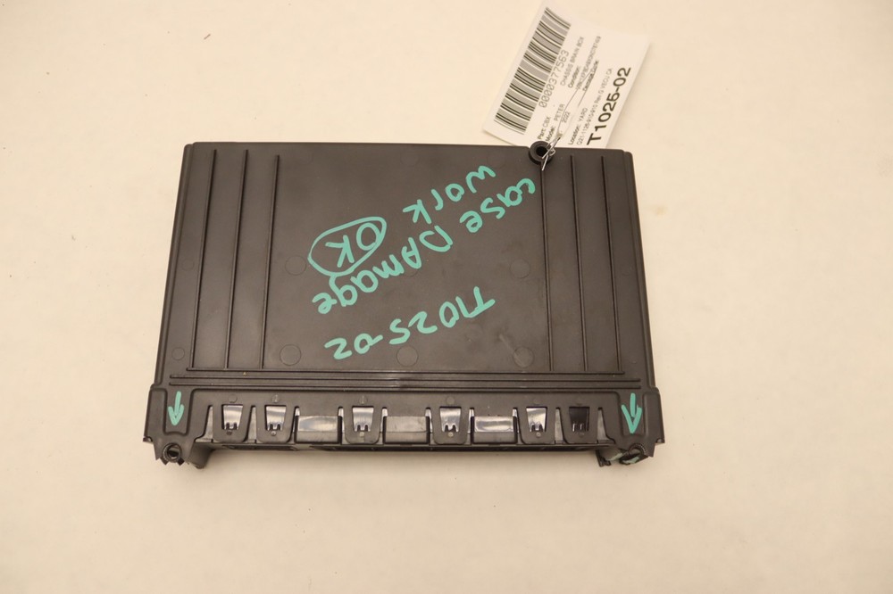 2018-2023 PETERBILT 579 PACCAR VECU CAB CONTROL MODULE UNIT OEM