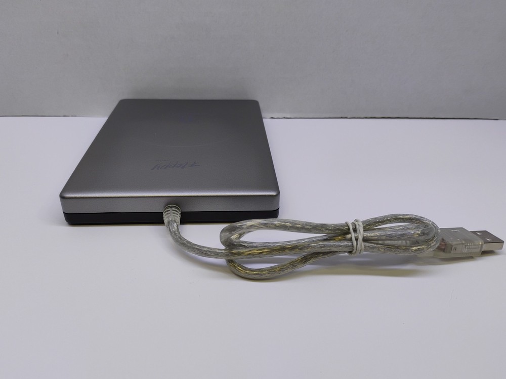 iomega BXXU0130 USB-Powered External Floppy Drive - Tested