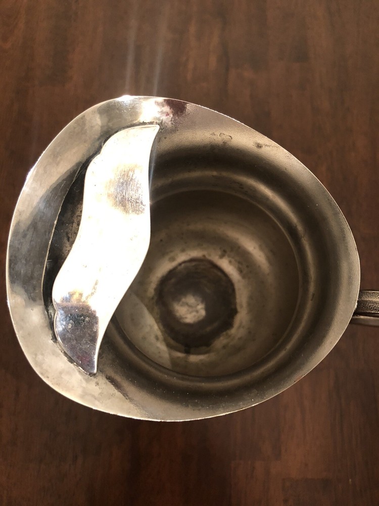 WM Rogers 817 Vintage Silver Water Pitcher