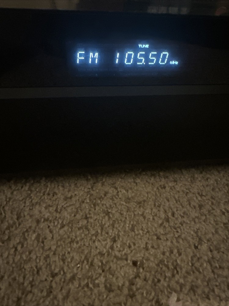 Insignia NS-STR514 2 Channel AM FM 200WStereo Bluetooth Receiver W/Remote Bundle