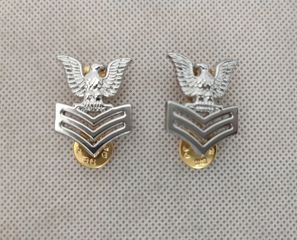 PAIR US NAVY SILVER BADGE PIN :FIRST CLASS PETTY OFFICER/ E6