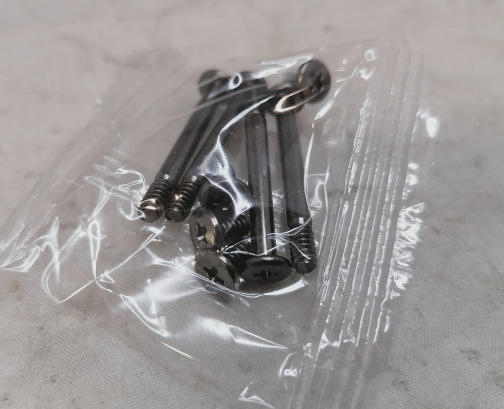 Thermaltake TH120 V2 ARGB Sync Accessories and Intel Mounting Kit