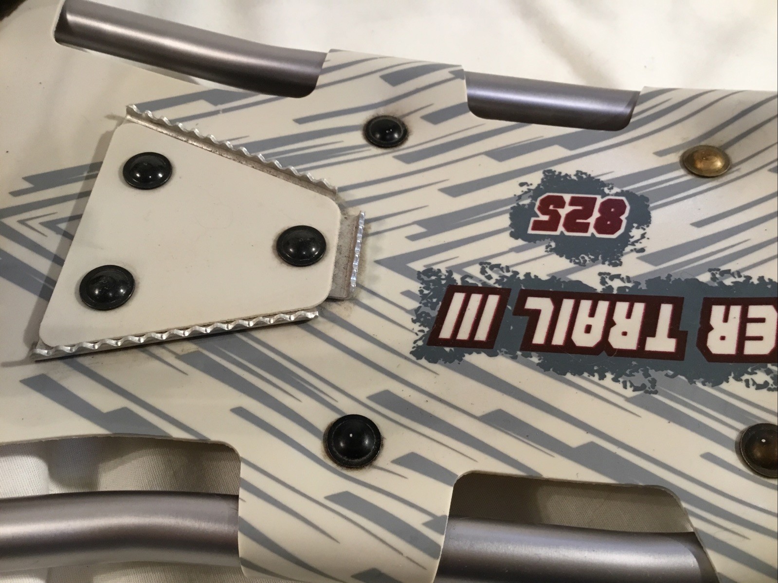 Field N Forest Winter Trail III 825 Snow Shoes Yukon