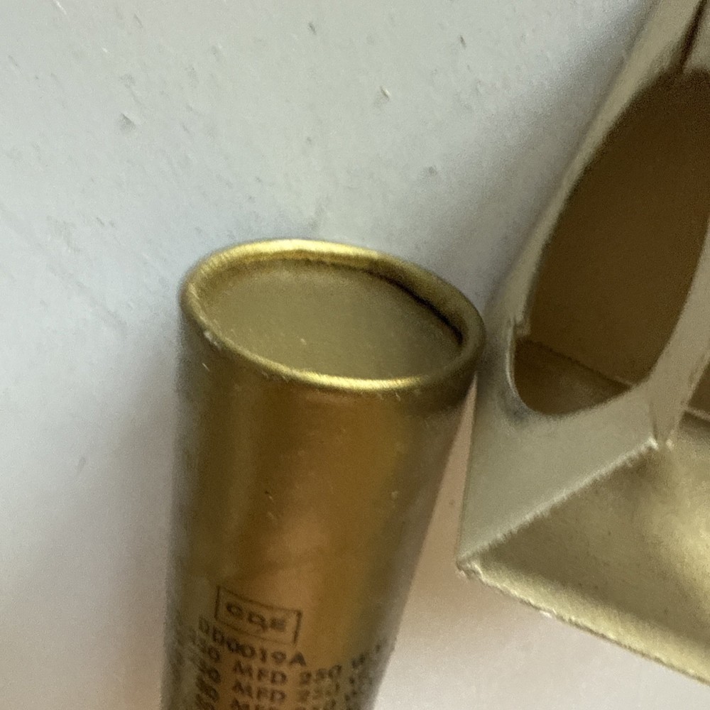 CDE can capacitor DD0019A