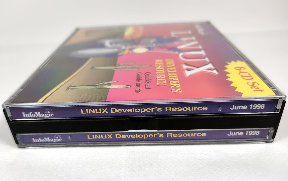 InfoMagic Linux Developer's Resource 6 CD-ROMs Motorcycle Jun 1998 Good climagic