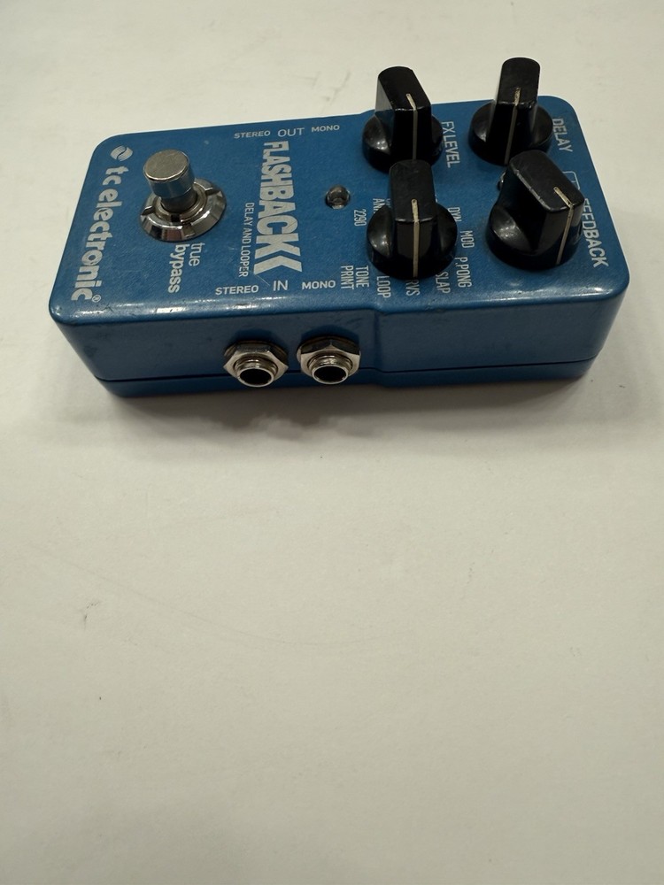 TC Electronic Flashback V1 Delay & Looper True Bypass Guitar Effect Pedal