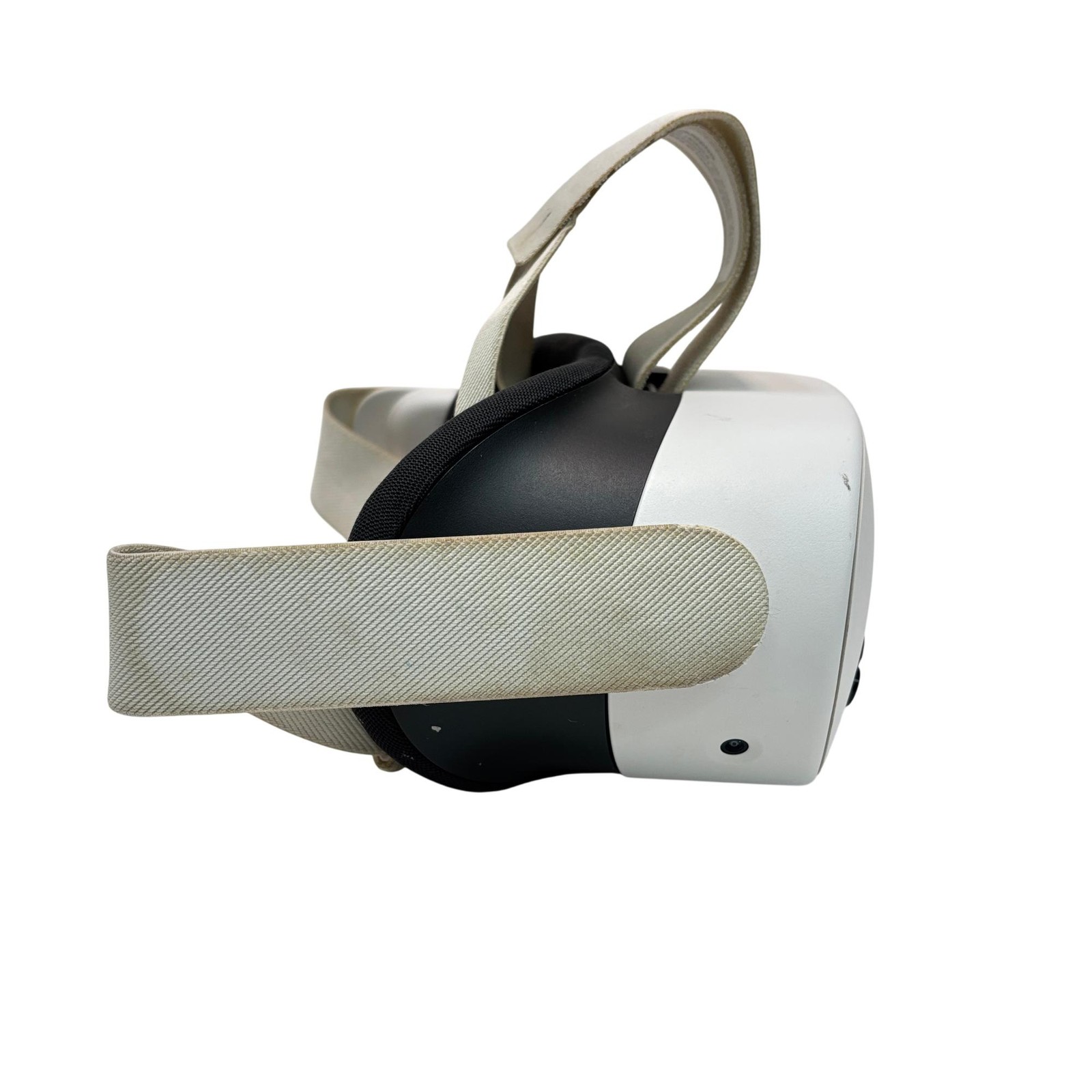 Meta Quest 3S 128GB Advanced All-in-One Virtual Reality Gaming Headset 9884