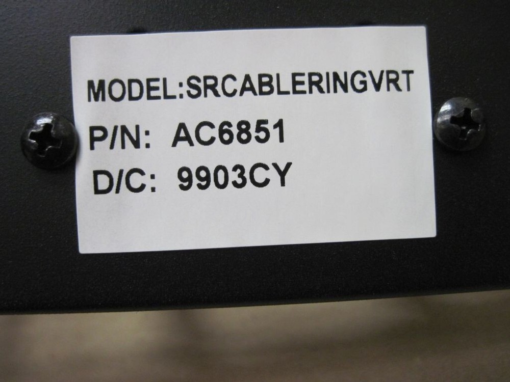 Tripp Lite SRCABLERINGVRT 6Ft Vert Cable Manager Flex Ring Toolless Mounting