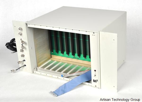 Modular Instruments M100 Amplifier Mainframe