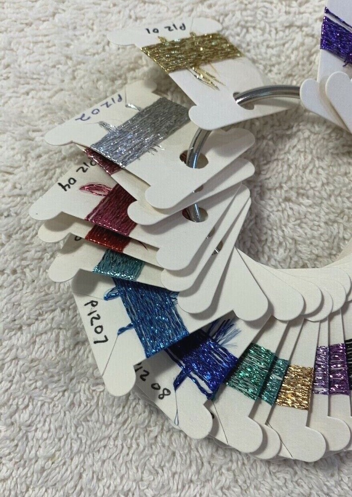 PLZ Metallic Thread Color Ring 28 Cards