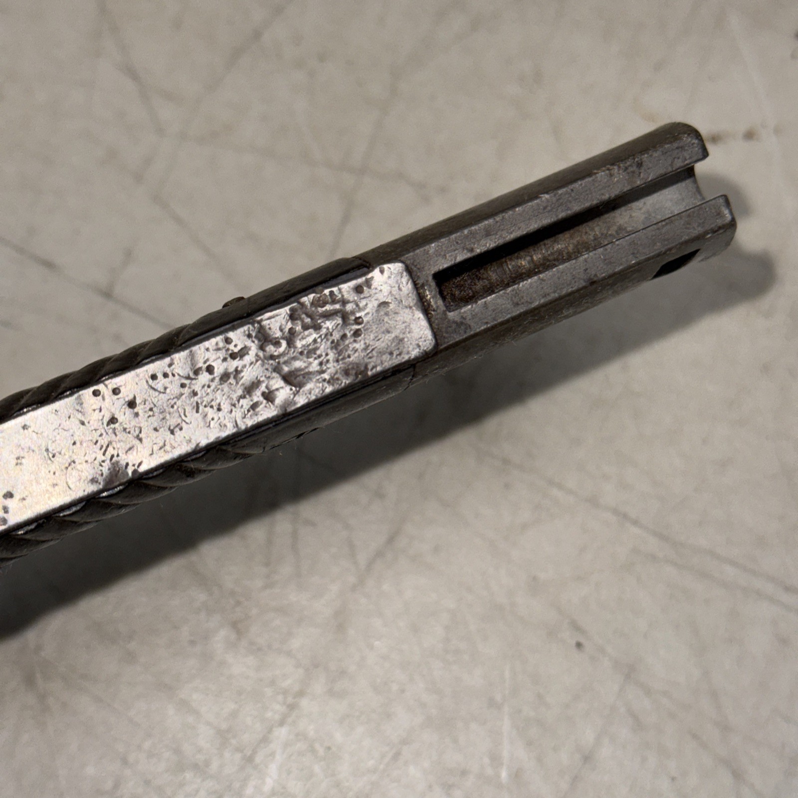 German WW2 K98 Bayonet Carl Eickhorn Mfg 1942 cof Bakelite Grips