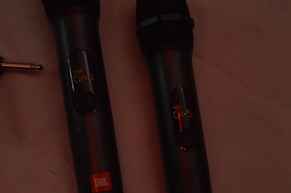JBL Dual Wireless Microphone (Pair) JWMSET w/ Dongle