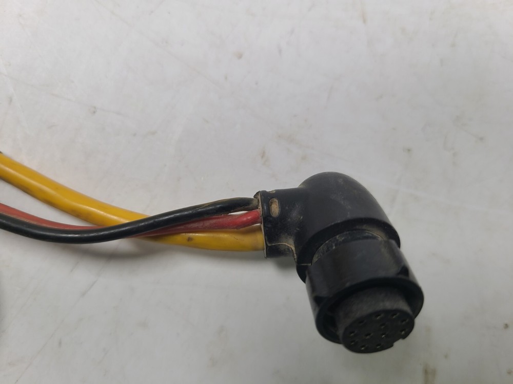 Trimble AG GPS Receiver Standard Power cable / Data Cable (30945 REV A)