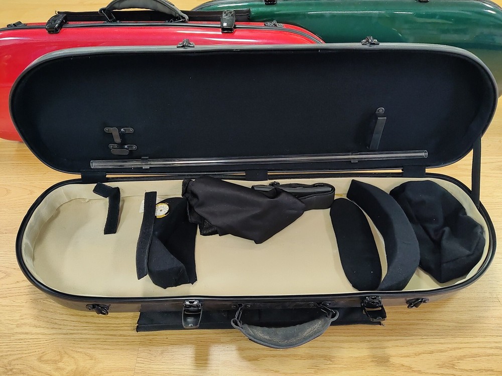VIOLIN CASE-USED D SHAPE 4/4 COLOR-COMPOSITE SHELL-LIGHT-NO SCRATCH-PROTECT-MOON