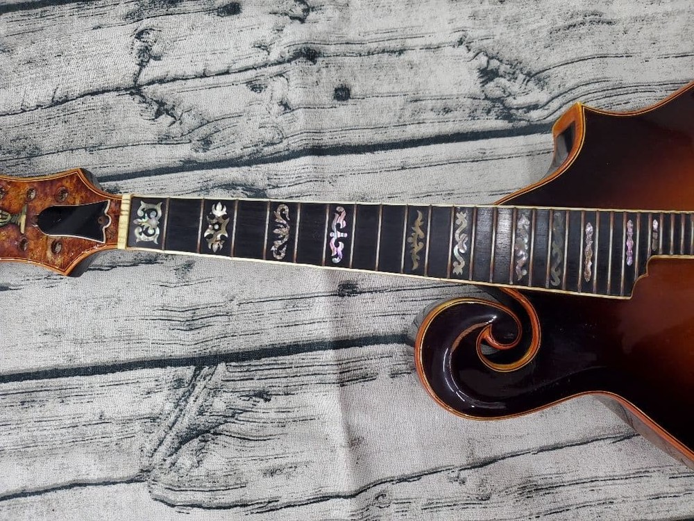 BLUE BELL F-10 flat mandolin
