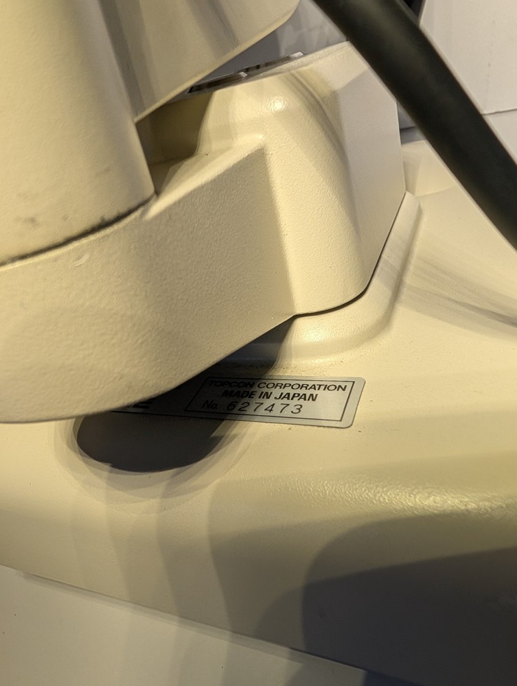 Topcon SL-2E Slit Lamp