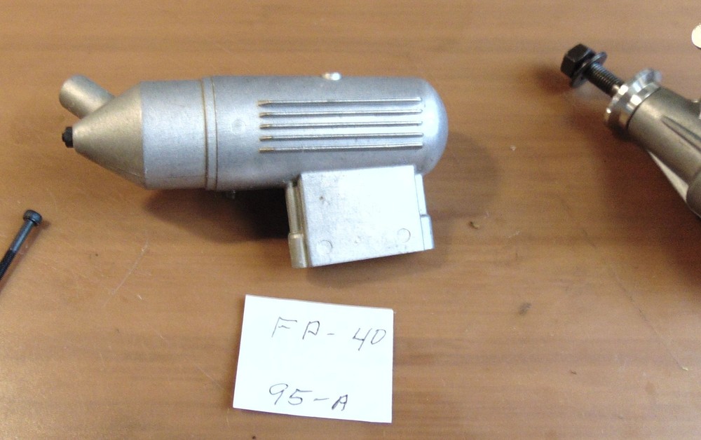 OS FP 40 RC Model Airplane Engine, cleaned in excellent cond. 95-A