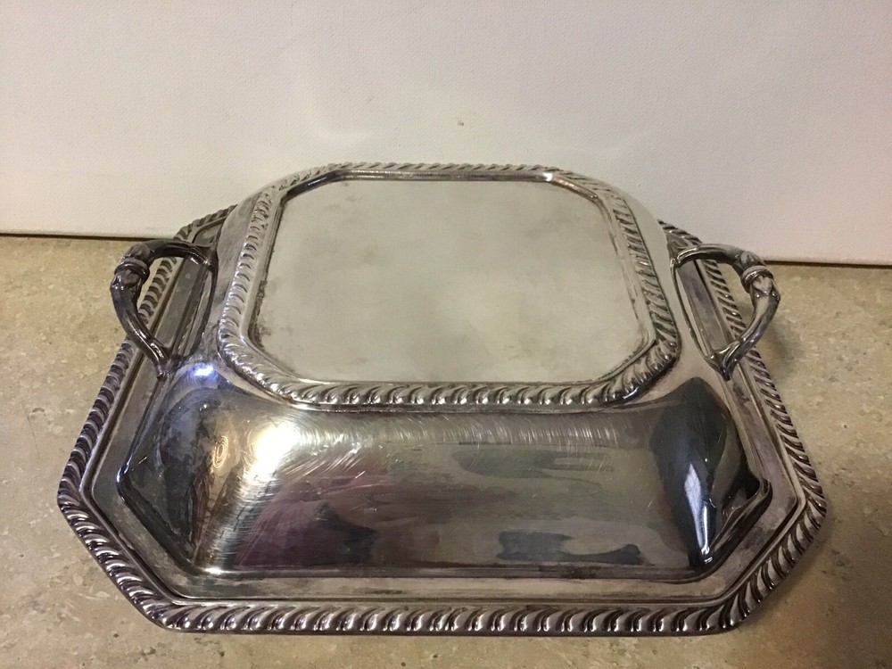 Vintage Sheffield Silver Co Silver Plate Covered Dish Server USA