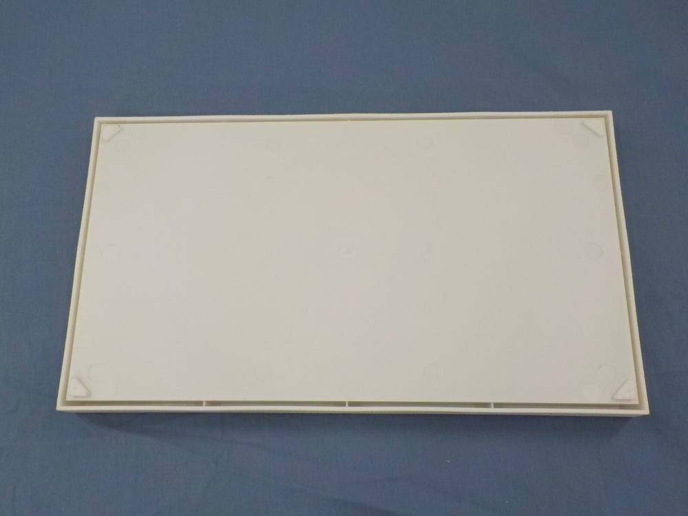 WHITE JEWELRY DISPLAY BOX TRAY WITH REMOVABLE PADDED INSERT PLASTIC ORGANIZER