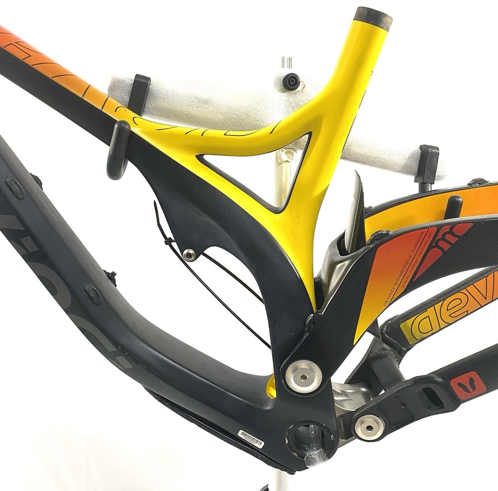 Used 2015 Devinci Wilson Carbon Frame - 26”