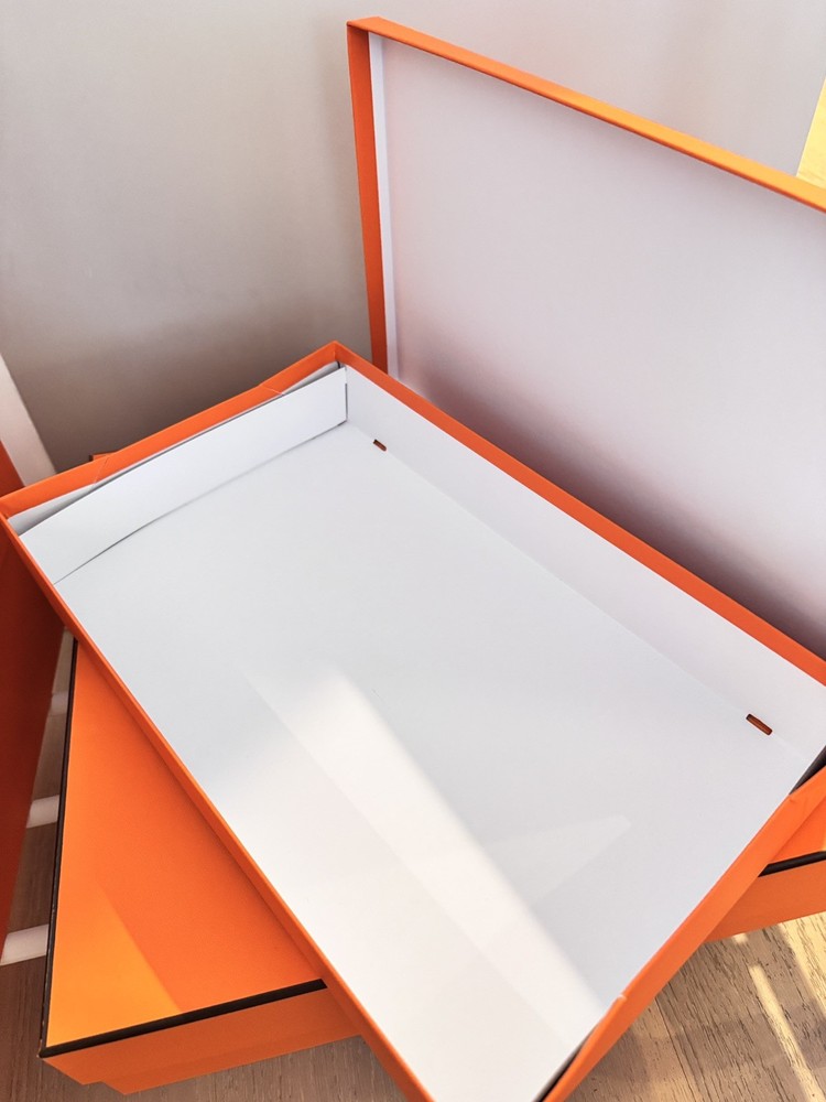 Hermes Empty Foldable Gift Box 15”x9.1”x2.6”