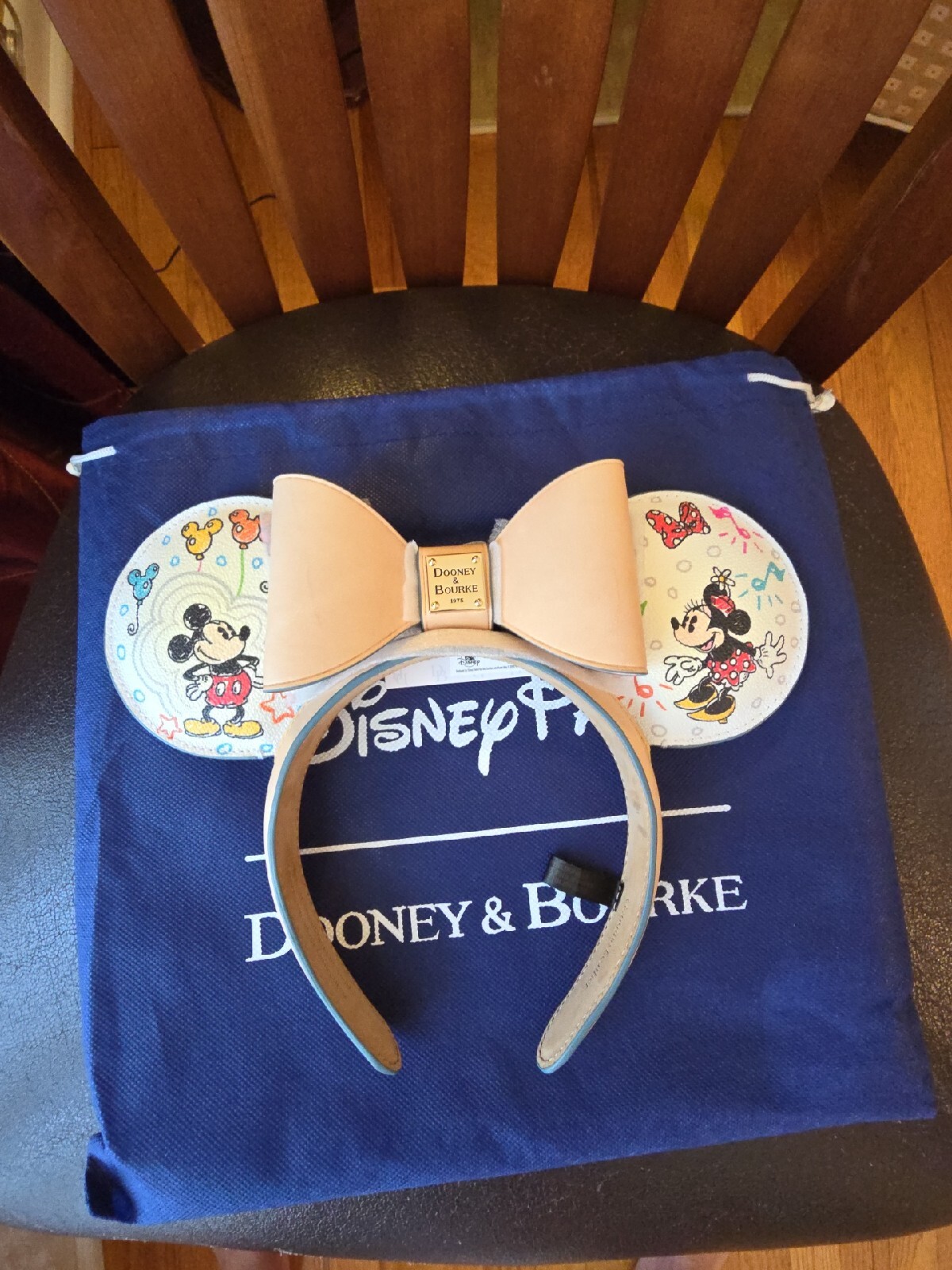 New Disney Parks Dooney & Bourke Sketch Print Leather Mickey Minnie Ears Dustbag