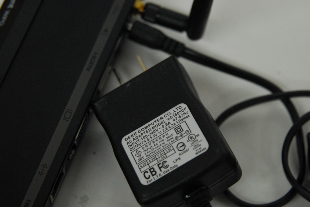 wePresent WiPG-1000 Wireless Interactive Presentation Gateway