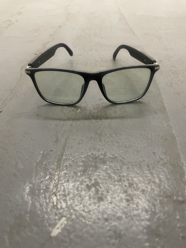 MO1 Pro Smart AI Glasses