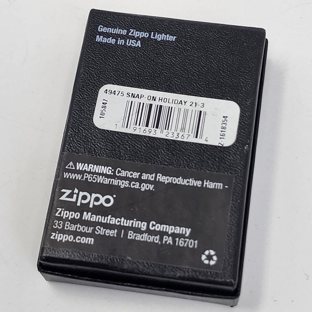 NWT Zippo Snap On Lighter