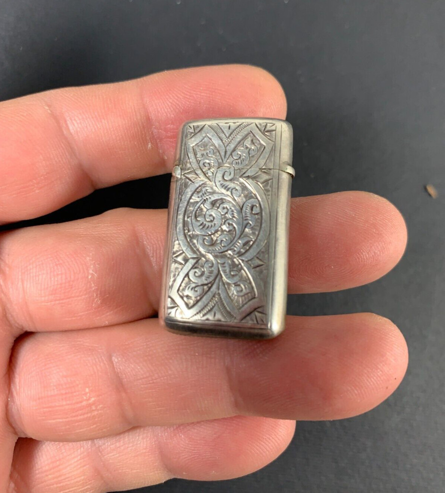 Small Victorian silver engraved vesta case, Birmingham 1887