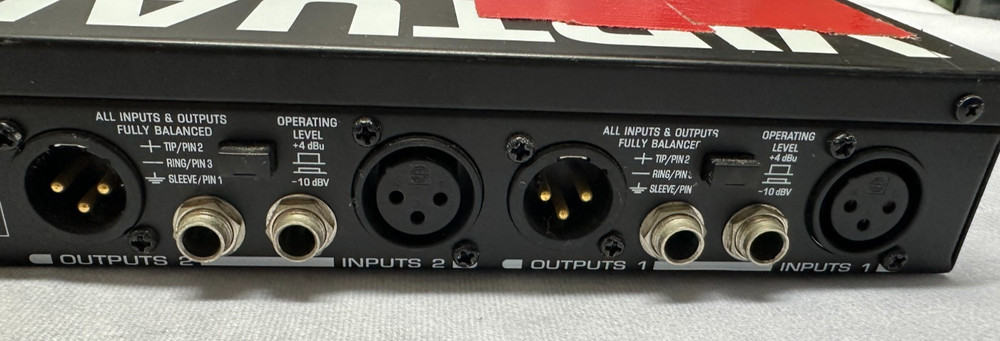 Behringer Virtualizer Pro DSP2024P 24 Bit Digital Multi Effect 24 - USED/WORKS