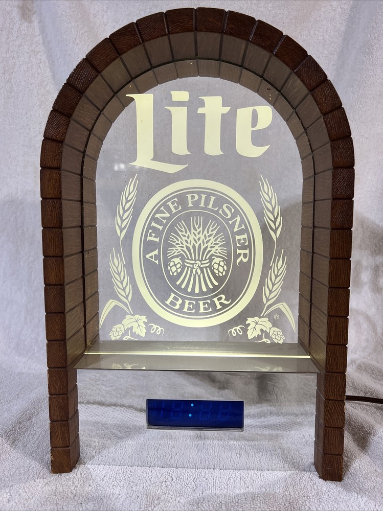 MILLER LITE BEER LIGHTED SIGN & DIGITAL CLOCK 8 1/2 x13”