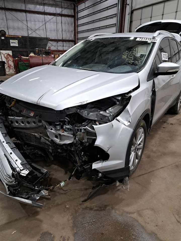 2017 Escape Amplifier Sku#4430372