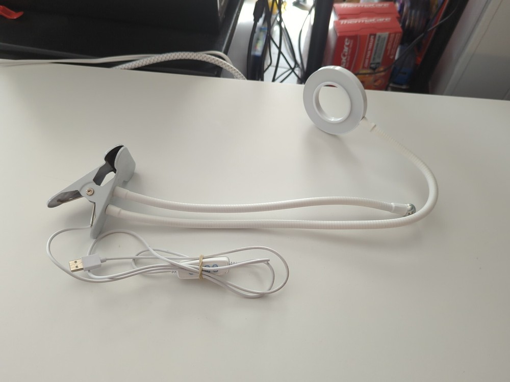 23" Bower Desk Clip Ring LED Ring Light