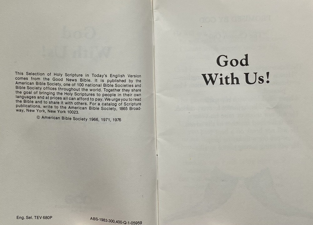 God With Us! Christmas Scriptures, Vintage 1976 Holy Devotional Booklet.