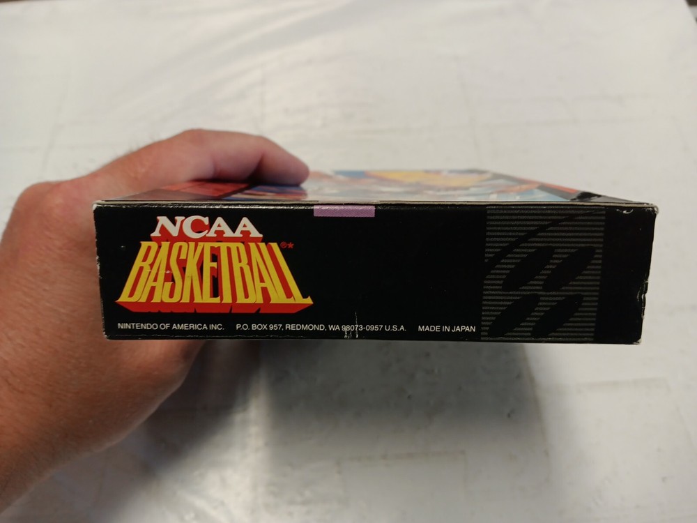 SNES-NCAA Basketball (Super Nintendo) Authentic BOX ONLY+BOX PROTECTOR