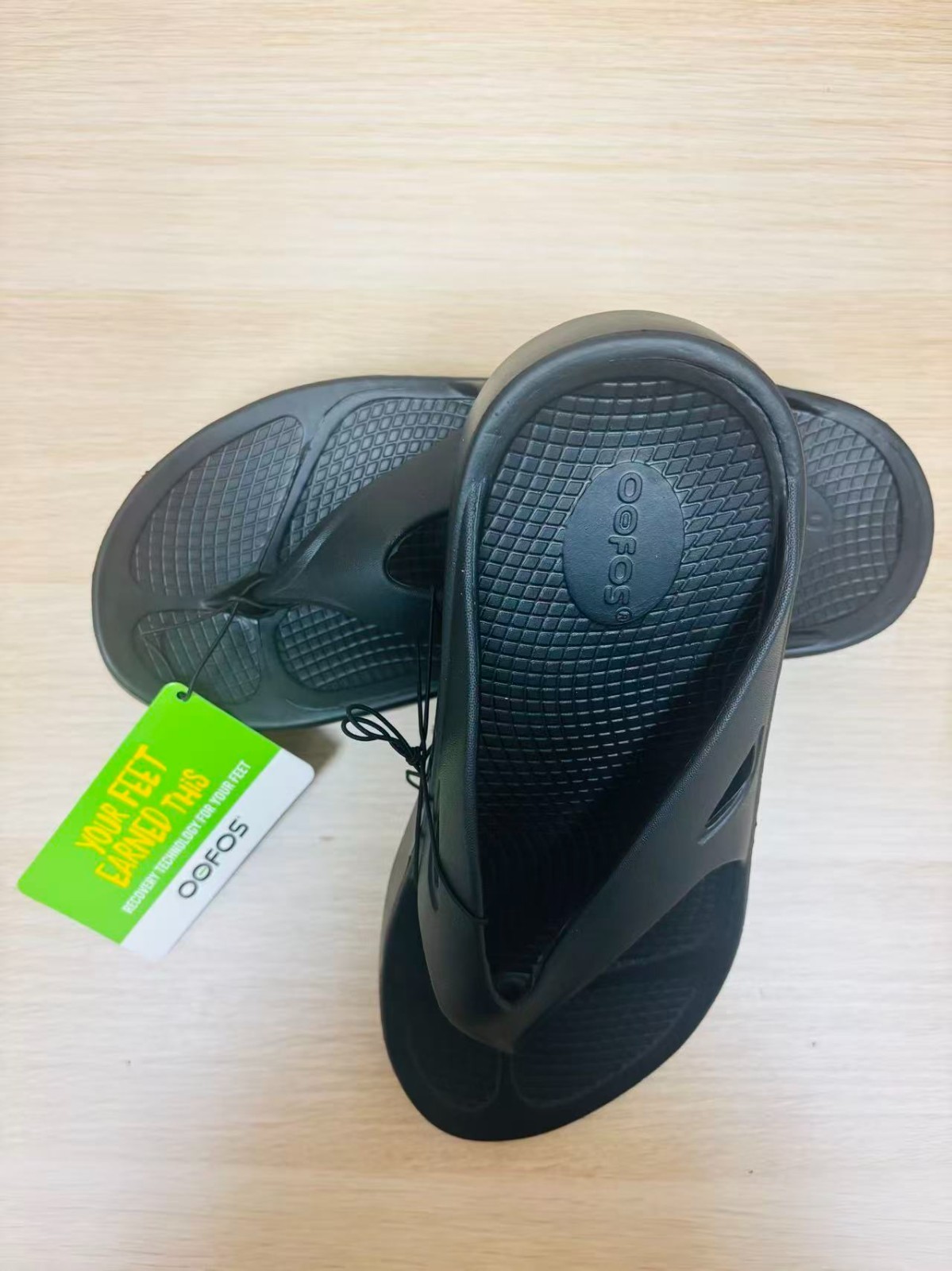 Men/Women Arch Support Slide Sandals Lightweight Non-Slip Shower/Pool Flip Flops