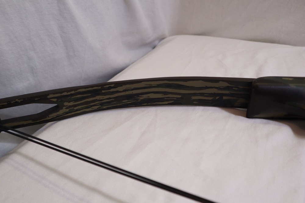 ROBINHOOD PHOENIX COMPOUND BOW (CAMOUFLAGE) ~