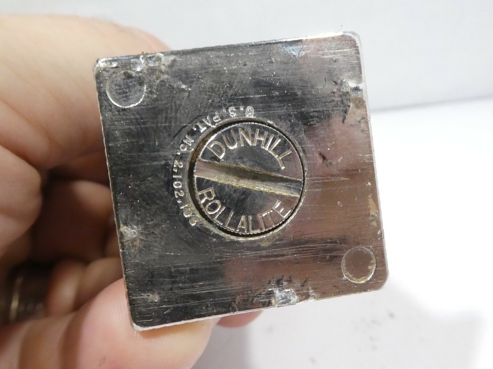 DUNHILL ROLLALITE TOWER TABLE LIGHTER