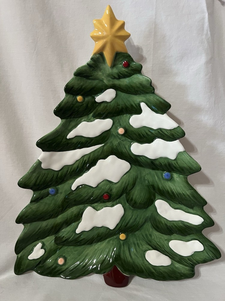 Threshold Christmas Tree Serving Platter, 16.5” x 13”