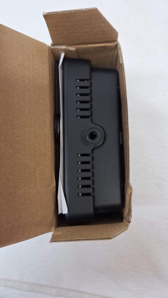 Chromo CI-160 LED Continuous Light Panel Dimmable W/Camera Mount & Filters