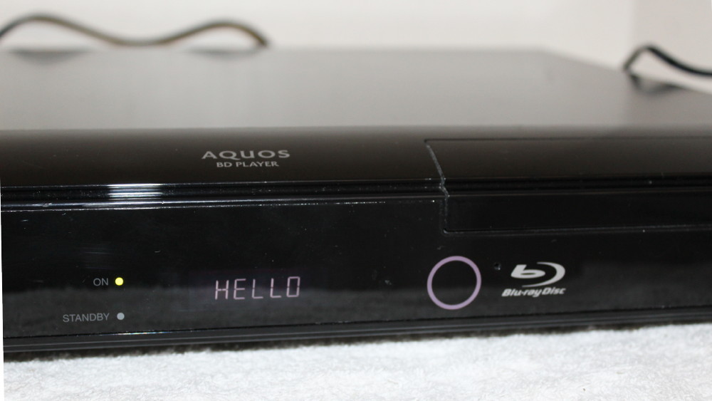 Sharp Aquas Blue-Ray DVD Player BD-HP21U ~ Powers On ~ Sold Untested