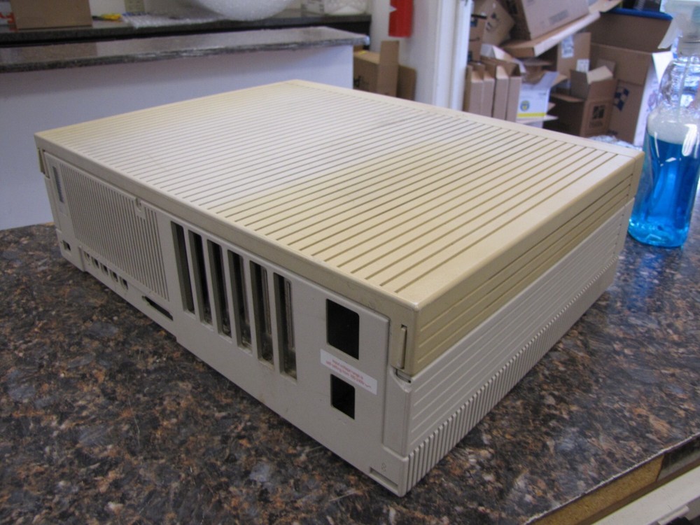 Vintage Apple Macintosh II M5000 Empty Case Only - HB15