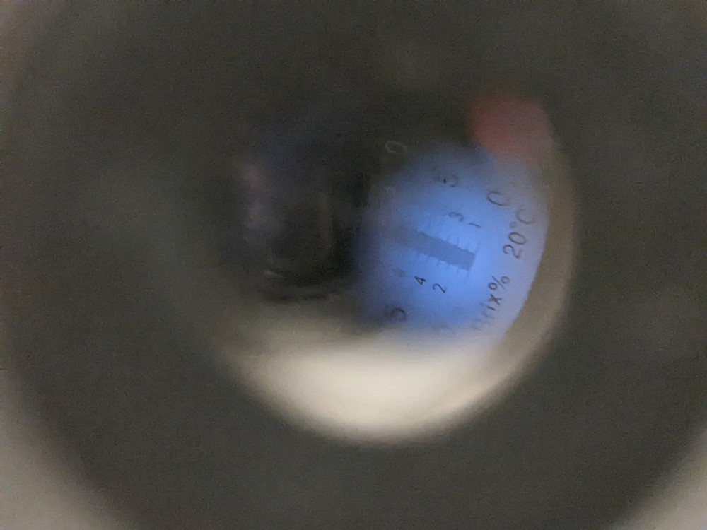 Portable Brix Refractometer REF113ATC. New Open Box