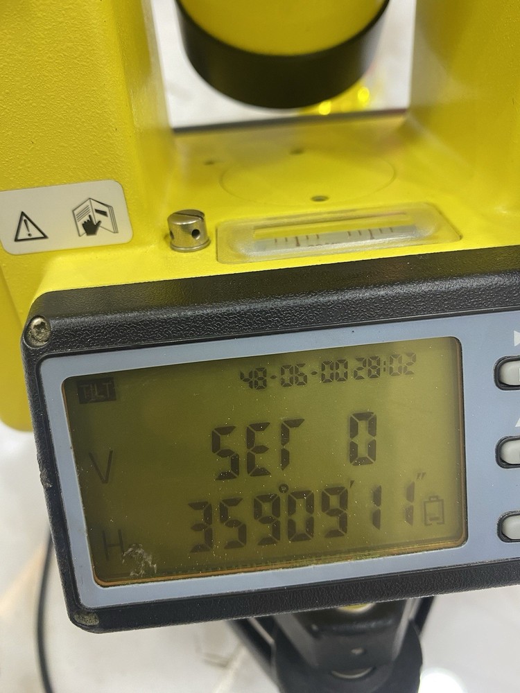 Prexiso T.O.2 Electronic DIGITAL THEODOLITE